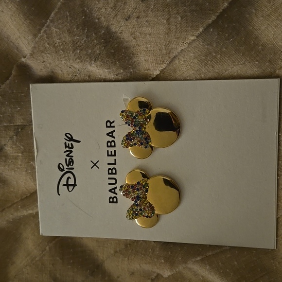 Disney baublebar earrings. - Picture 1 of 1